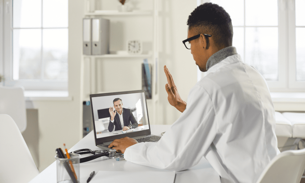 médico superando os desafios da telemedicina
